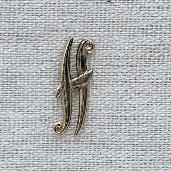 Letter H Pin Brooch Script Initial Vintage Cursive Pat Pend Estate Jewelry - Picture 7 of 7